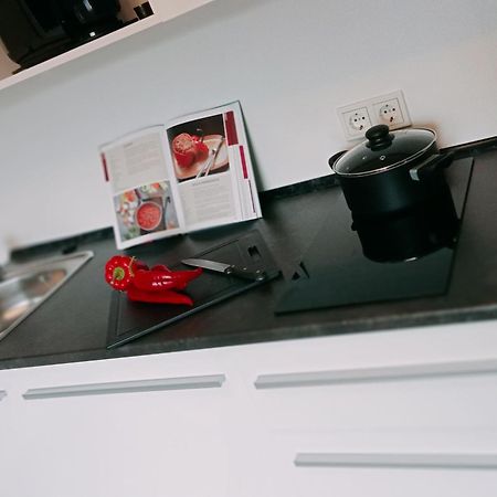 Borkwalde Ferienzimmer Waldzauber מראה חיצוני תמונה